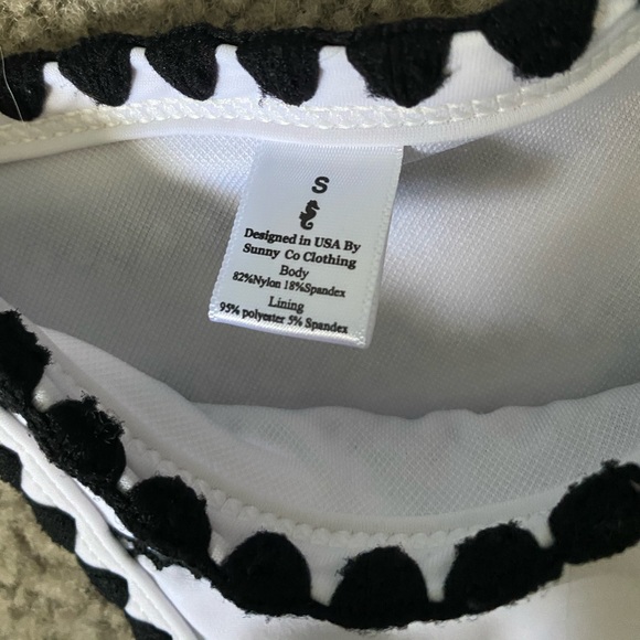 Sunnyco bathing suit - Picture 3 of 4